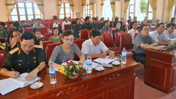 Đại biểu Quốc hội tại đơn vị bầu cử số 4 tiếp xúc cử tri tại thành phố Vinh