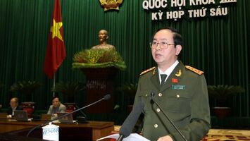 Từng bước đẩy lùi vi phạm pháp luật, tội phạm, tham nhũng