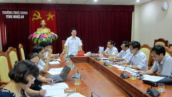 Phó Chủ tịch HĐND tỉnh làm việc với Lãnh đạo thị xã Hoàng Mai về chuẩn bị bầu cử bổ sung đại biểu HĐND thị xã nhiệm kỳ 2011-2016