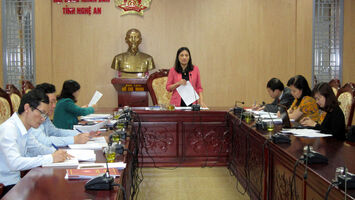 Đảng ủy Văn phòng HĐND tỉnh kiểm điểm phê bình và tự phê bình theo Nghị quyết Trung ương 4 - khóa XII về xây dựng và chỉnh đốn Đảng