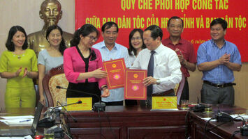 Ban Dân tộc HĐND tỉnh và Ban Dân tộc tỉnh ký kết quy chế phối hợp công tác