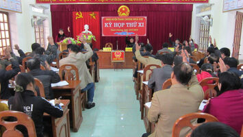 HĐND huyện Thanh Chương tổ chức kỳ họp bất thường bầu Phó chủ tịch UBND huyện nhiệm kỳ 2011-2016