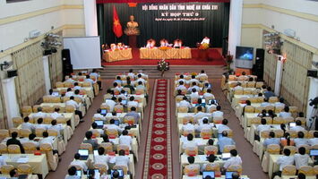 Hội đồng nhân dân tỉnh Nghệ An khóa XVI khai mạc kỳ họp thứ 9