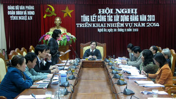 Văn phòng Đoàn ĐBQH và HĐND tỉnh tổng kết công tác xây dựng Đảng năm 2013