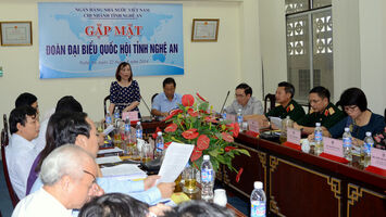 Đại biểu Quốc hội tỉnh làm việc với Ngân hàng nhà nước Chi nhánh Nghệ An