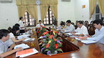 Thường trực HĐND tỉnh giám sát hệ thống hóa văn bản QPPL tại thành phố Vinh