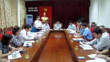 Thường trực HĐND tỉnh tổ chức đánh giá kết quả hoạt động tháng 9 và triển khai nhiệm vụ tháng 10/2011