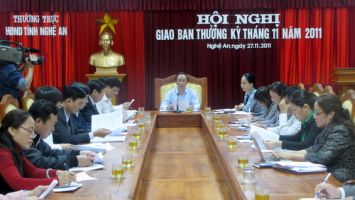Giao ban Thường trực HĐND tỉnh tháng 11/2011