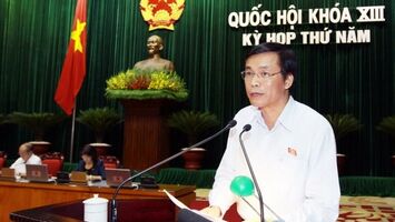 Quốc hội xem xét chương trình giám sát năm 2014