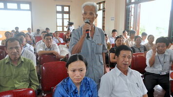 Đoàn đại biểu Quốc hội tỉnh tiếp xúc cử tri tại Nam Đàn và Thanh Chương