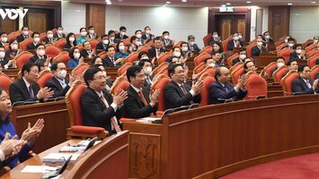 Ban hành quy định mới về 19 điều Đảng viên không được làm