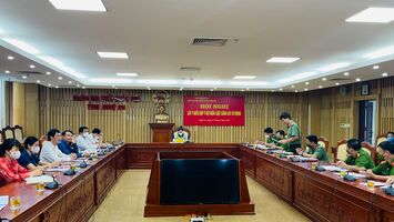 Đề xuất chế độ đặc thù đối với nữ cảnh sát cơ động trong dự thảo Luật Cảnh sát cơ động