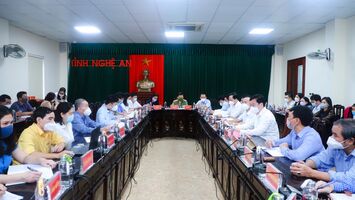 Chủ tịch UBND tỉnh Nghệ An tiếp công dân phiên định kỳ tháng 10