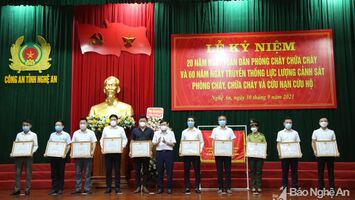 Kỷ niệm 60 năm Ngày truyền thống lực lượng Cảnh sát PCCC và cứu nạn cứu hộ