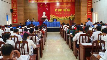 Phó Chủ tịch HĐND tỉnh Nguyễn Như Khôi dự khai mạc kỳ họp thứ 2, HĐND huyện Nghĩa Đàn