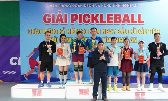 Bế mạc và trao thưởng Giải Pickleball Kỷ niệm 80 năm Ngày bầu cử đầu tiên của HĐND tỉnh Nghệ An
