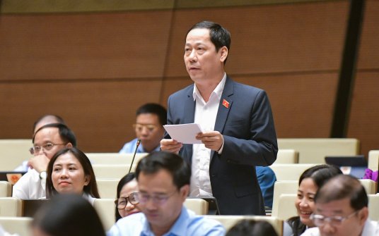 Đại biểu Trần Nhật Minh: Tạo sự chủ động, linh hoạt cho tổ chức đấu giá được ủy quyền xác định giá khởi điểm