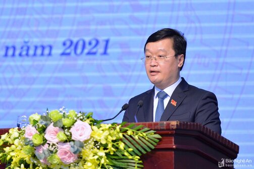 Chủ tịch UBND tỉnh Nguyễn Đức Trung : Triển khai ngay kế hoạch thực hiện các Nghị quyết của HĐND tỉnh